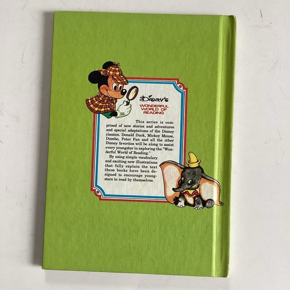 🛍️$5 Add-on🛍️ Hiawatha’s Bear Hunt book - Picture 4 of 5